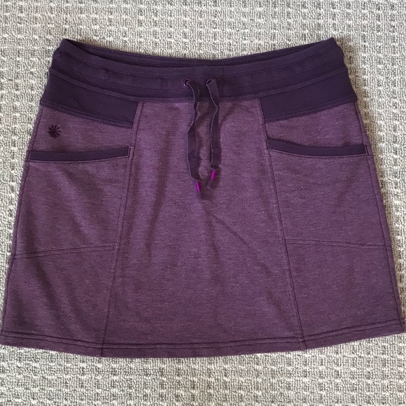 Athleta Dresses & Skirts - Athlete skirt